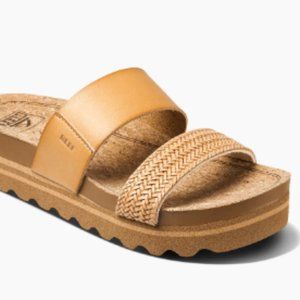 NWOT Reef Cushion Vista High Natural Braid Size 8